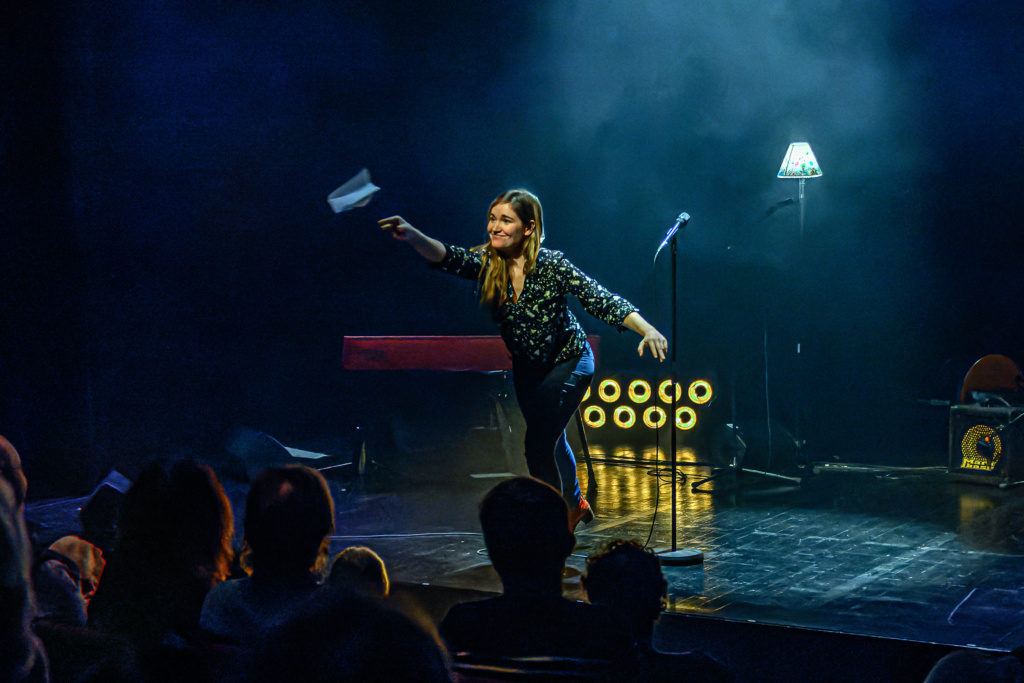 liz van deuq chanteuse